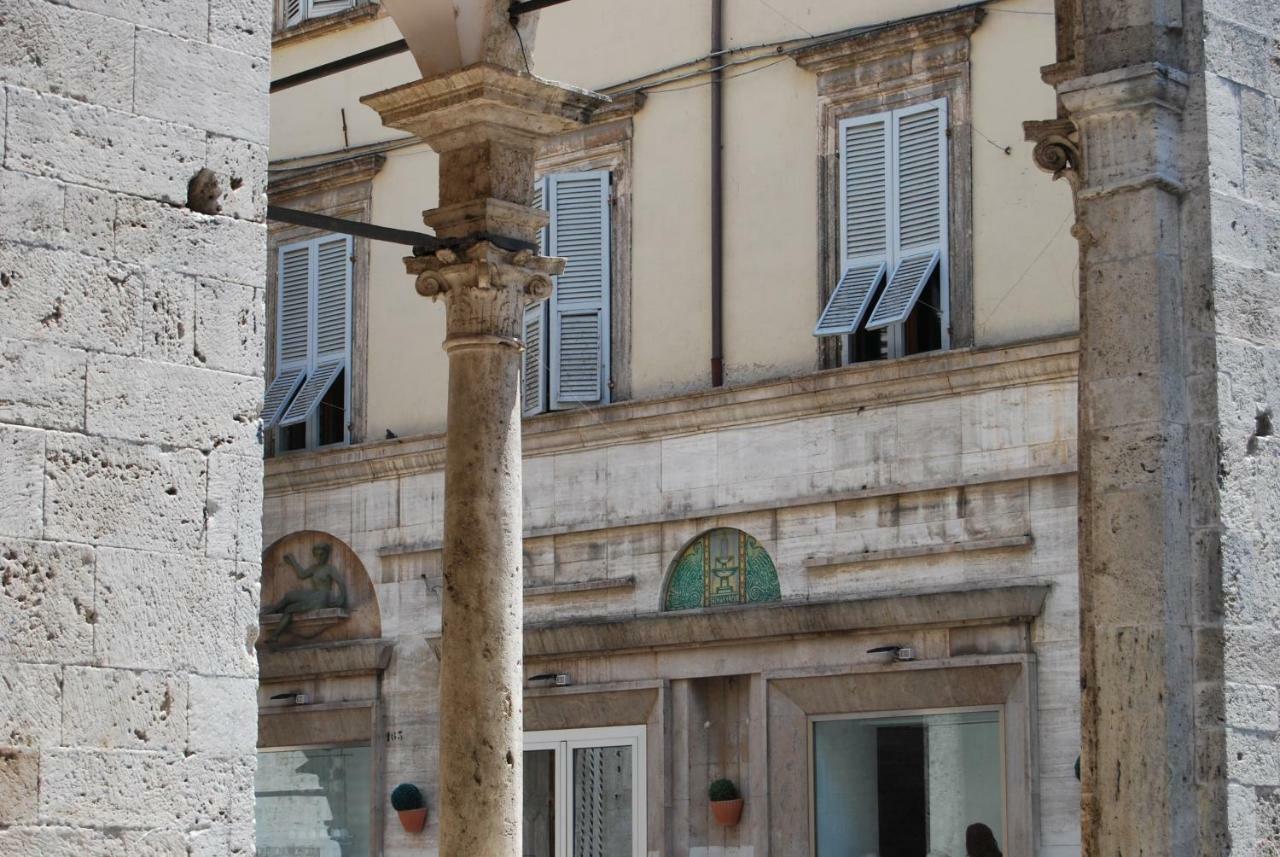 A Casa Di Lola Bed and Breakfast Ascoli Piceno Eksteriør billede