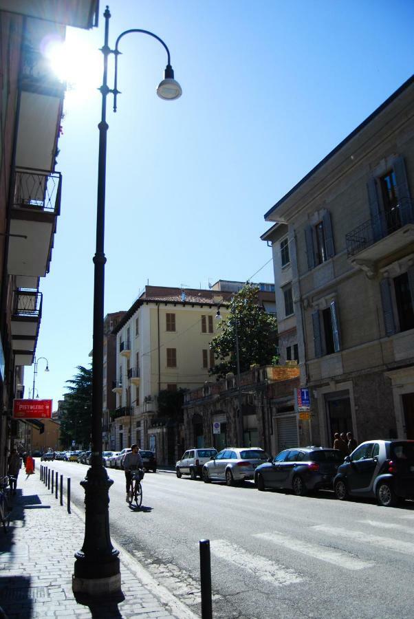 A Casa Di Lola Bed and Breakfast Ascoli Piceno Eksteriør billede